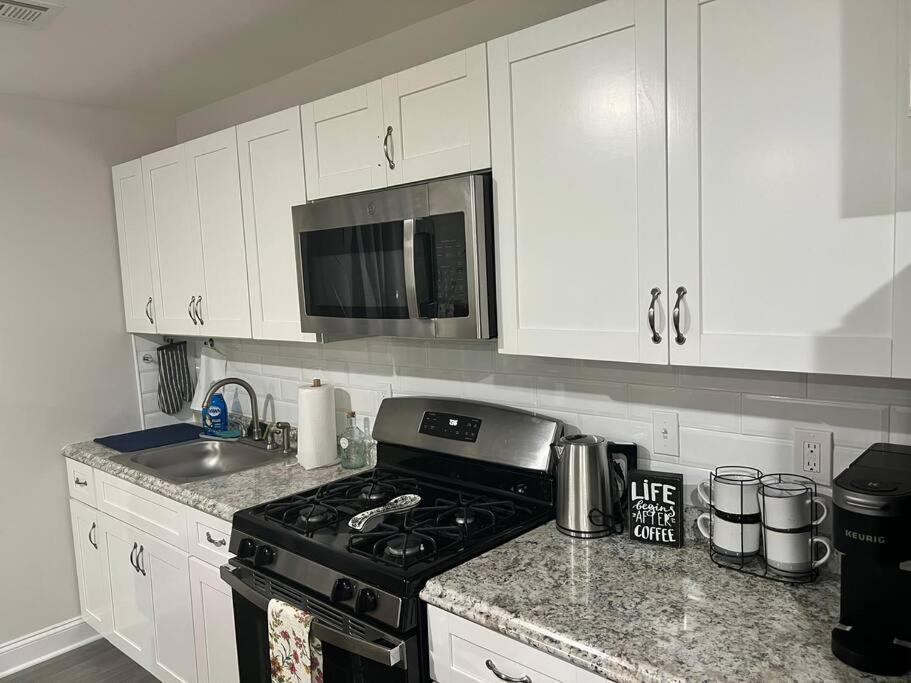 Luxury **Cozy• 2 Bedroom 2 Min. From Ewr / Newark Downtown Exterior foto